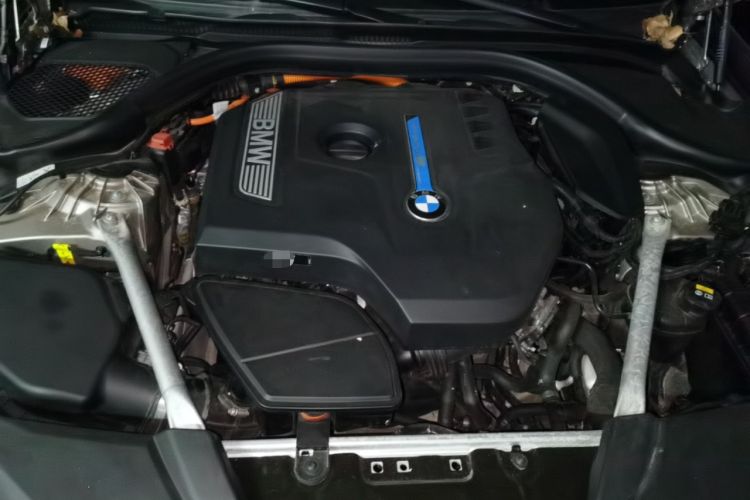 Used BMW 5 Series New Energy 2019 530Le Luxury Package Engine Bay