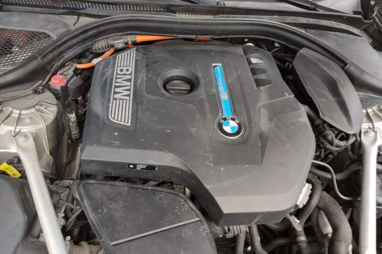 Used BMW 5 Series New Energy 2019 530Le Luxury Package Engine Bay
