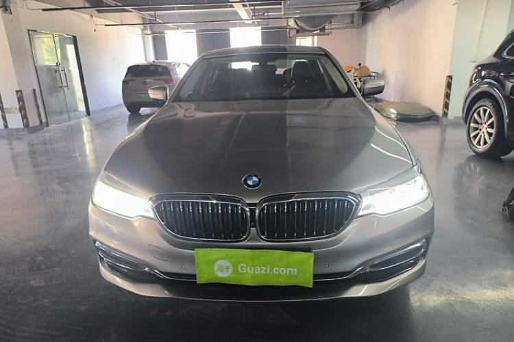 Used BMW 5 Series New Energy 2019 Updated Version 530Le Luxury Package Exterior 1