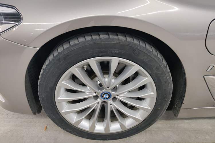 Used BMW 5 Series New Energy 2019 Updated Version 530Le Luxury Package Exterior 2