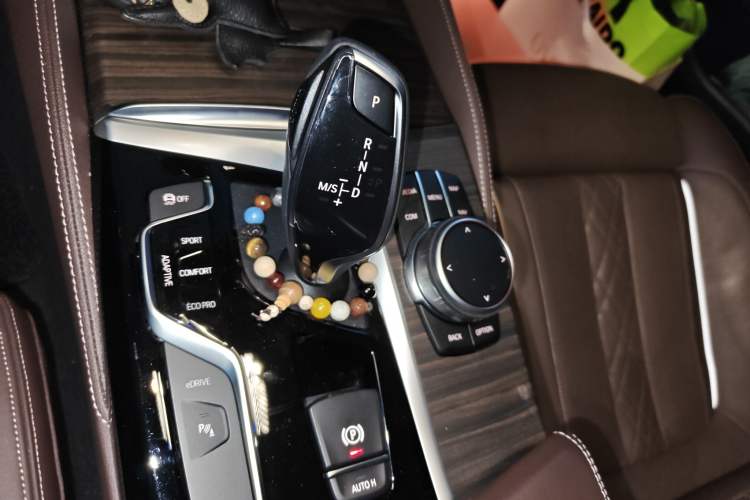 Used BMW 5 Series New Energy 2019 530Le Pioneer Edition Gear Lever