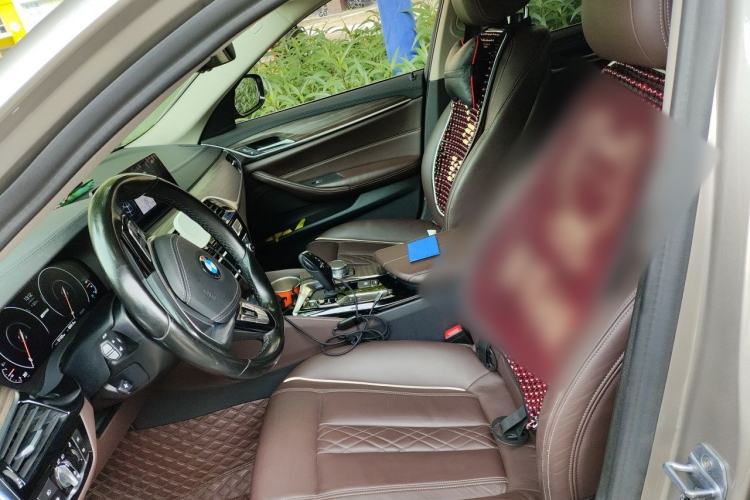 Used BMW 5 Series New Energy 2019 530Le Luxury Package Left Front Seat