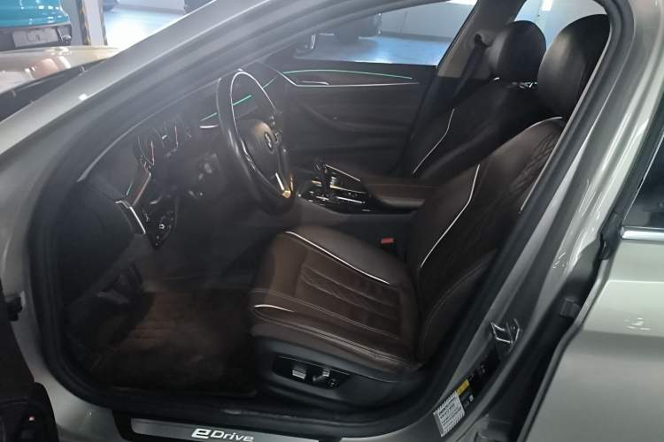 Used BMW 5 Series New Energy 2019 Updated Version 530Le Luxury Package Left Front Seat