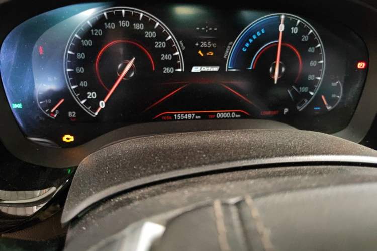 Used BMW 5 Series New Energy 2019 Updated Version 530Le Luxury Package Odometer Close Up