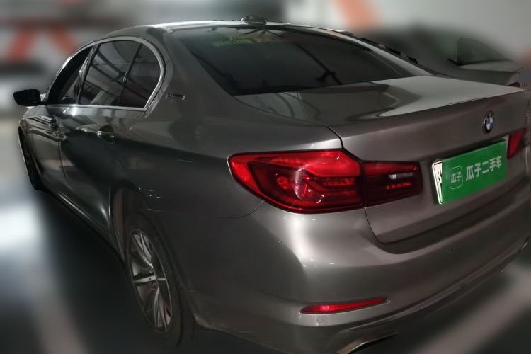 Used BMW 5 Series New Energy 2019 530Le Luxury Package Rear Left 45 Deg