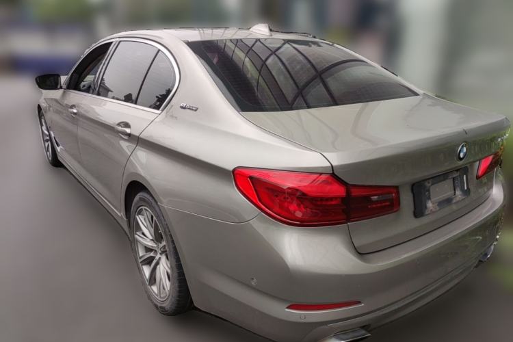 Used BMW 5 Series New Energy 2019 530Le Luxury Package Rear Left 45 Deg