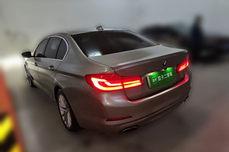 Used BMW 5 Series New Energy 2019 530Le Pioneer Edition Rear Left 45 Deg