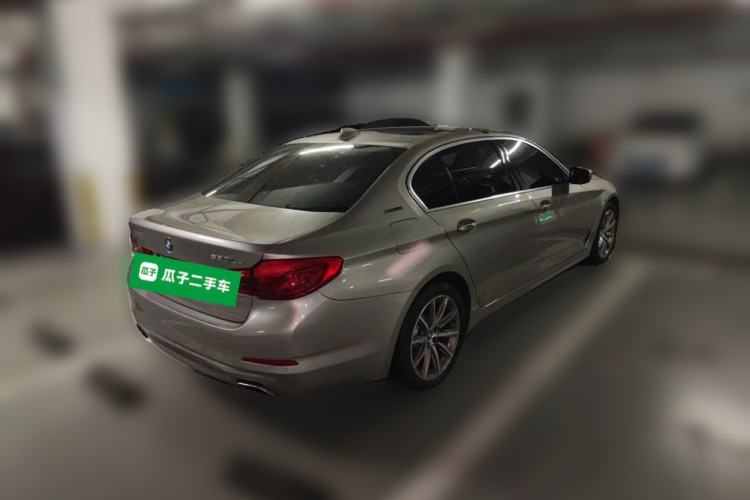 Used BMW 5 Series New Energy 2019 530Le Luxury Package Rear Right 45 Deg