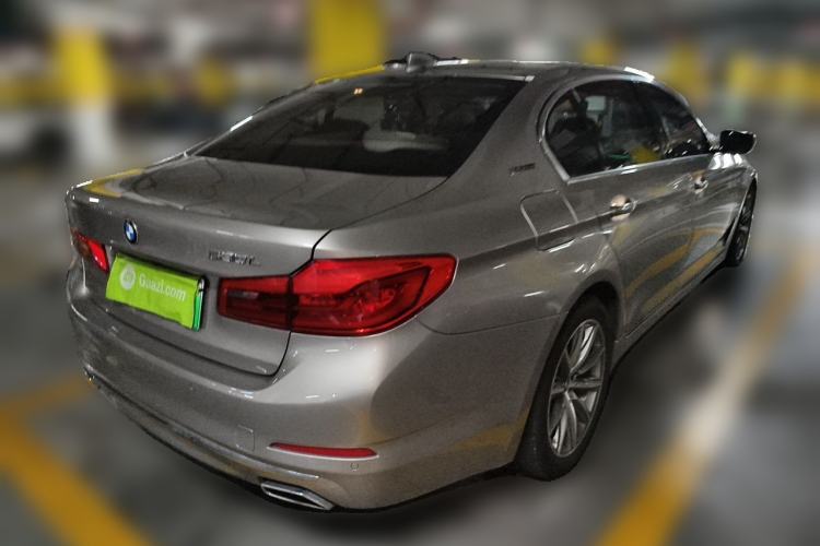 Used BMW 5 Series New Energy 2019 530Le Luxury Package Rear Right 45 Deg