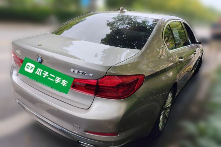 Used BMW 5 Series New Energy 2019 530Le Luxury Package Rear Right 45 Deg