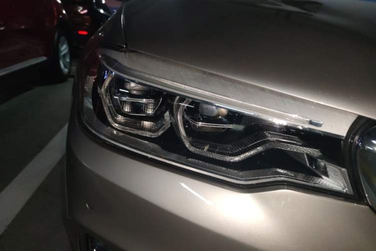 Used BMW 5 Series New Energy 2019 Updated Version 530Le Luxury Package Right Front Headlight