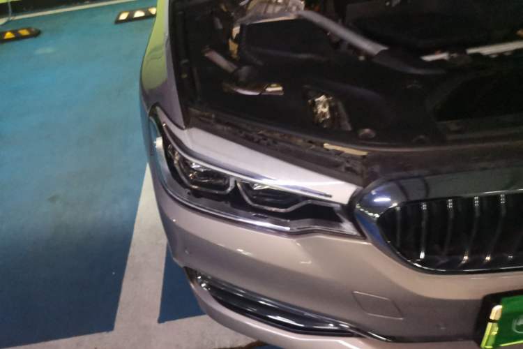 Used BMW 5 Series New Energy 2019 530Le Luxury Package Right Front Headlight