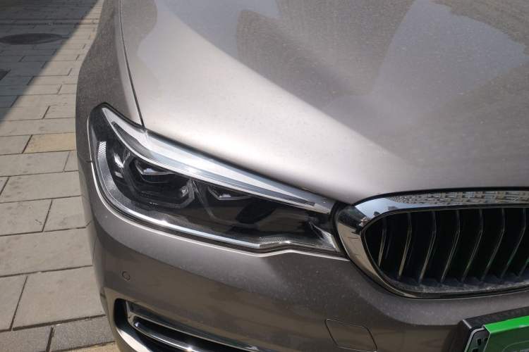 Used BMW 5 Series New Energy 2019 Updated Version 530Le Luxury Package Right Front Headlight