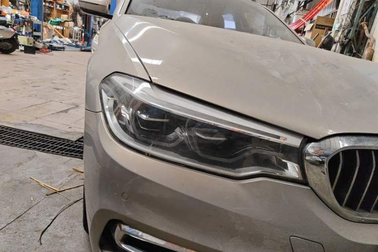 Used BMW 5 Series New Energy 2019 Updated Version 530Le Luxury Package Right Front Headlight