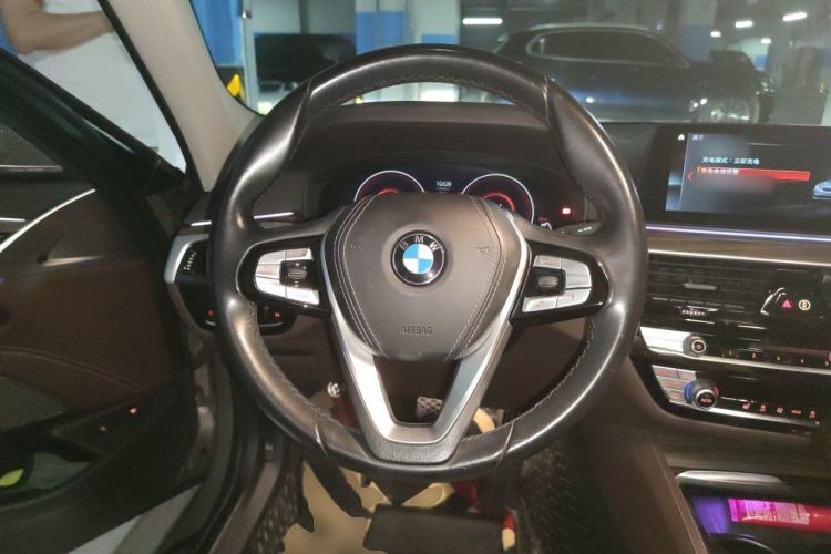 Used BMW 5 Series New Energy 2019 Updated Version 530Le Luxury Package Steering Wheel