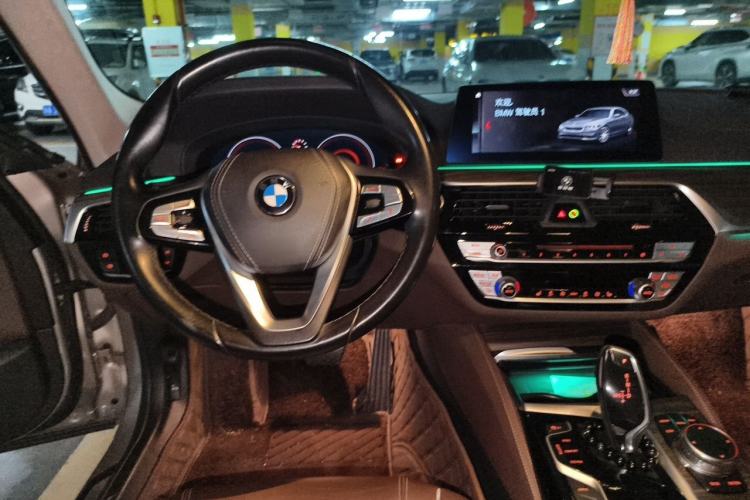 Used BMW 5 Series New Energy 2019 530Le Luxury Package Steering Wheel