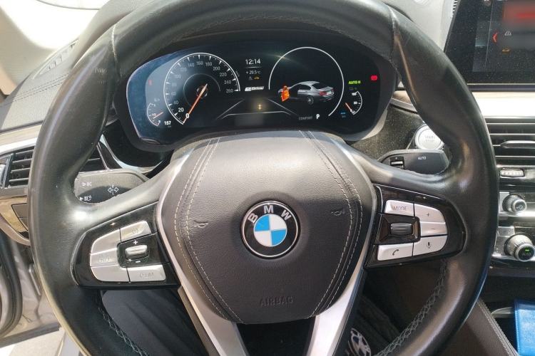 Used BMW 5 Series New Energy 2019 Updated Version 530Le Luxury Package Steering Wheel