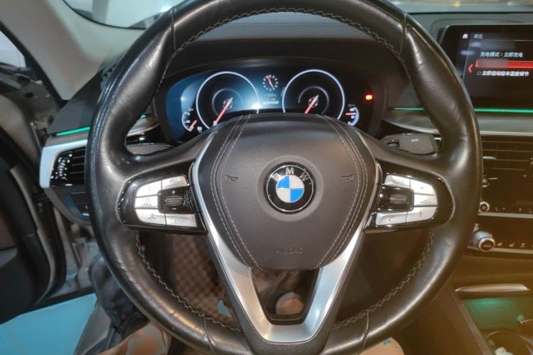 Used BMW 5 Series New Energy 2019 Updated 530Le Pioneer Edition Steering Wheel