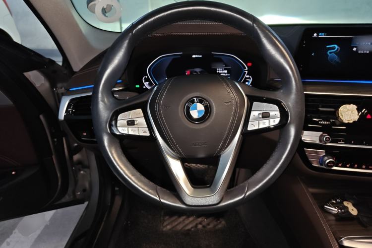 Used BMW 5 Series New Energy 2019 530Le Pioneer Edition Steering Wheel