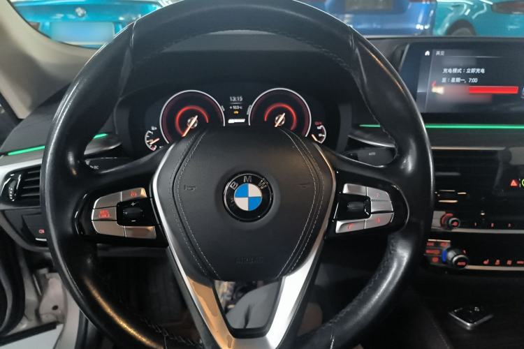 Used BMW 5 Series New Energy 2019 Updated Version 530Le Luxury Package Steering Wheel