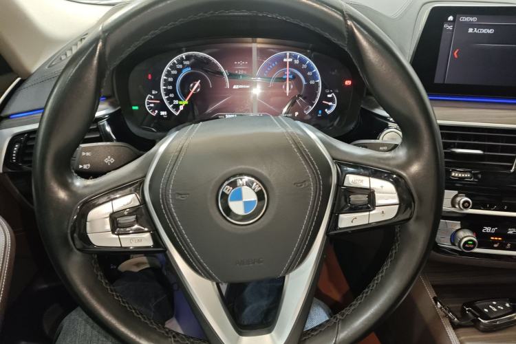 Used BMW 5 Series New Energy 2019 Updated Version 530Le Luxury Package Steering Wheel