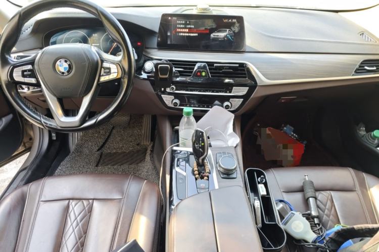 Used BMW 5 Series New Energy 2019 530Le Luxury Package Center Console