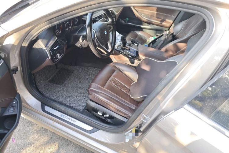 Used BMW 5 Series New Energy 2019 530Le Luxury Package Driver Seat