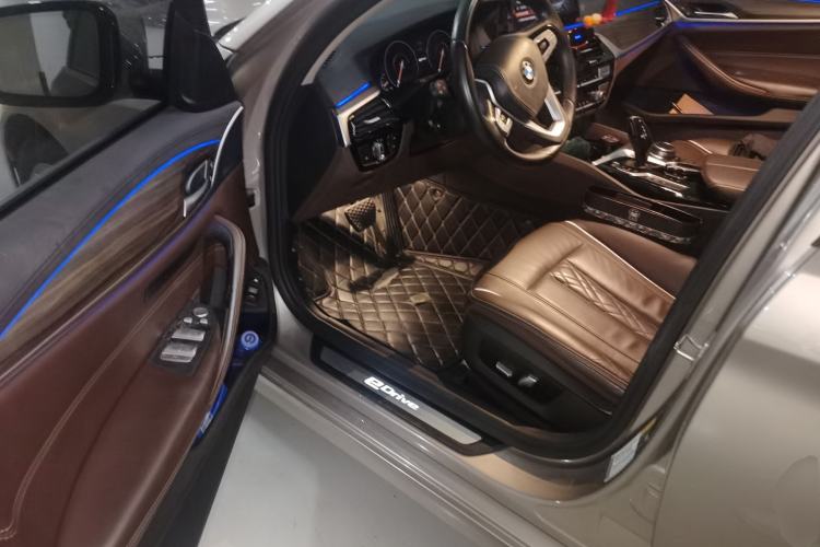 Used BMW 5 Series New Energy 2019 Updated Version 530Le Luxury Package Driver Seat
