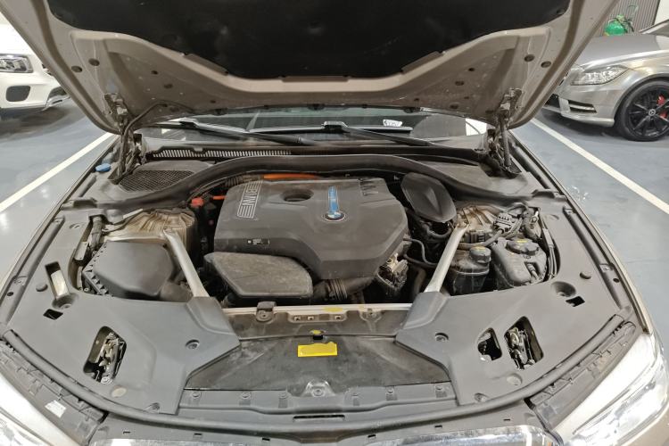 Used BMW 5 Series New Energy 2019 Updated 530Le Pioneer Edition Engine Bay