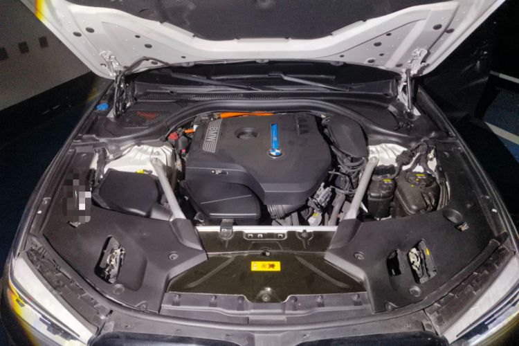 Used BMW 5 Series New Energy 2019 530Le Luxury Package Engine Bay