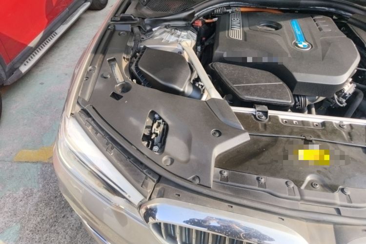 Used BMW 5 Series New Energy 2019 530Le Luxury Package Engine Bay Right