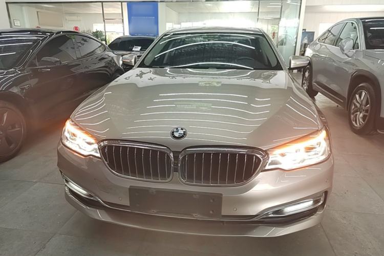 Used BMW 5 Series New Energy 2019 530Le Luxury Package Front