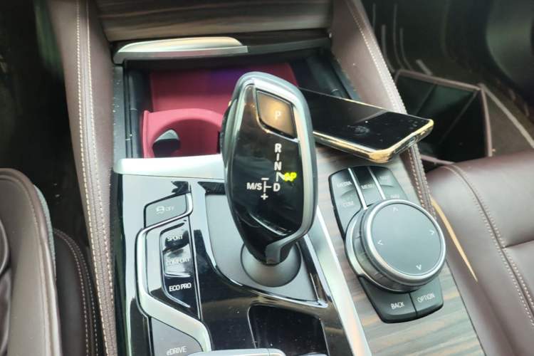 Used BMW 5 Series New Energy 2019 Updated Version 530Le Luxury Package Gear Lever