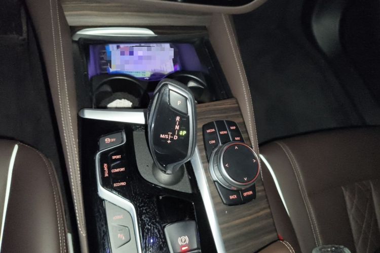 Used BMW 5 Series New Energy 2019 530Le Luxury Package Gear Lever