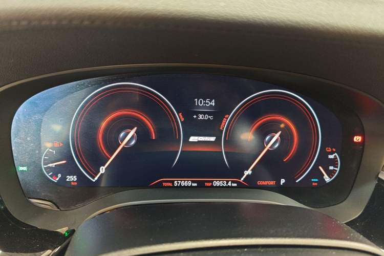 Used BMW 5 Series New Energy 2019 Updated Version 530Le Luxury Package Instrument Cluster