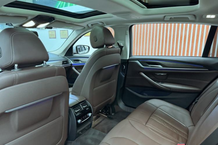 Used BMW 5 Series New Energy 2019 530Le Luxury Package Interior 5
