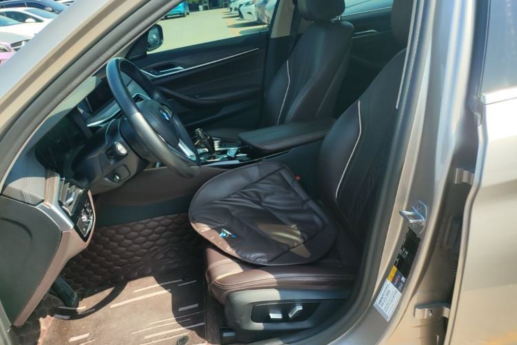 Used BMW 5 Series New Energy 2019 Updated Version 530Le Luxury Package Left Front Seat