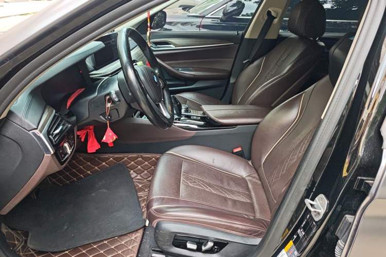 Used BMW 5 Series New Energy 2019 530Le Luxury Package Left Front Seat