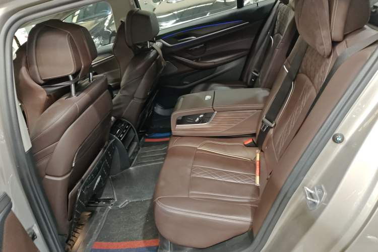 Used BMW 5 Series New Energy 2019 Updated 530Le Pioneer Edition Left Rear Seat