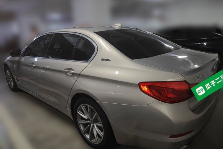 Used BMW 5 Series New Energy 2019 530Le Luxury Package Rear Left 45 Deg