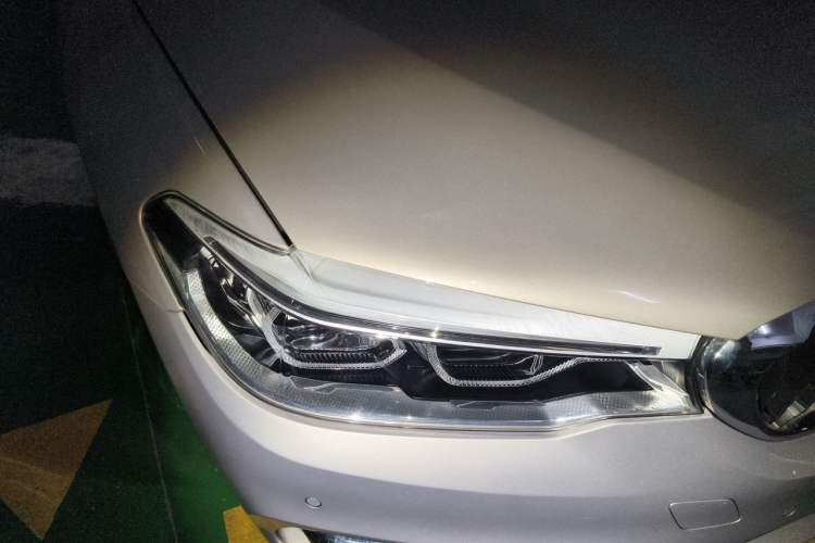Used BMW 5 Series New Energy 2019 530Le Luxury Package Right Front Headlight