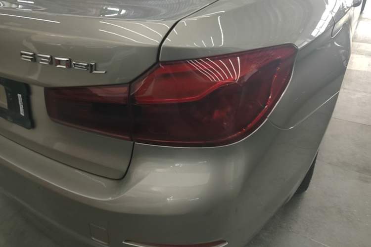 Used BMW 5 Series New Energy 2019 530Le Luxury Package Right Rear Taillight