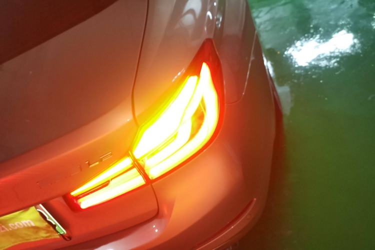 Used BMW 5 Series New Energy 2019 530Le Luxury Package Right Rear Taillight