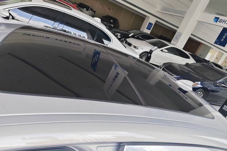 Used BMW 5 Series New Energy 2019 530Le Luxury Package Roof