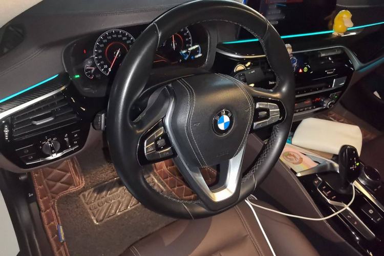 Used BMW 5 Series New Energy 2019 530Le Luxury Package Steering Wheel