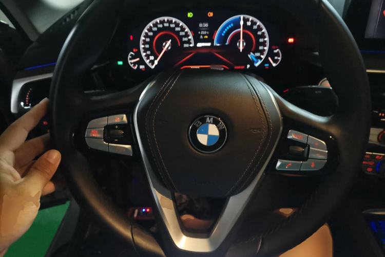 Used BMW 5 Series New Energy 2019 530Le Luxury Package Steering Wheel