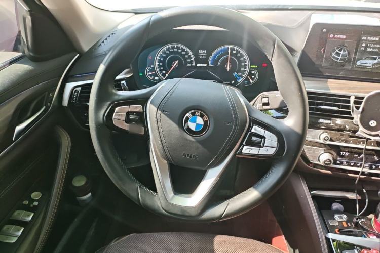 Used BMW 5 Series New Energy 2019 530Le Luxury Package Steering Wheel