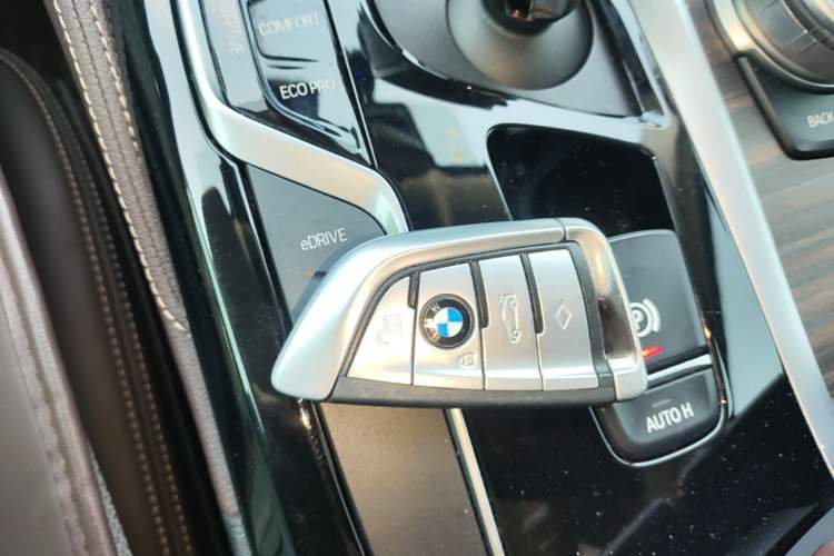 Used BMW 5 Series New Energy 2019 Updated Version 530Le Luxury Package Vehicle Key