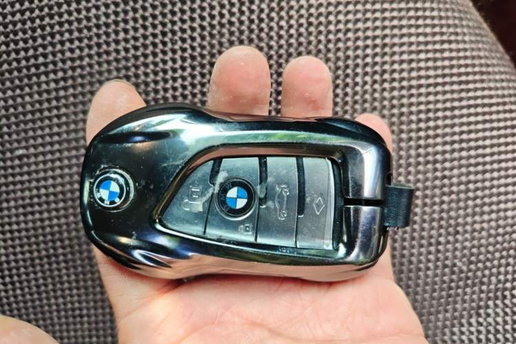 Used BMW 5 Series New Energy 2019 530Le Luxury Package Vehicle Key