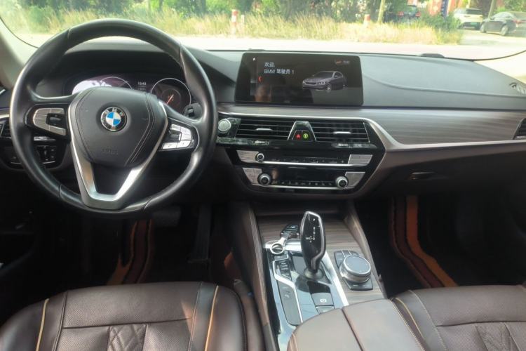 Used BMW 5 Series New Energy 2019 Updated Version 530Le Luxury Package Center Console